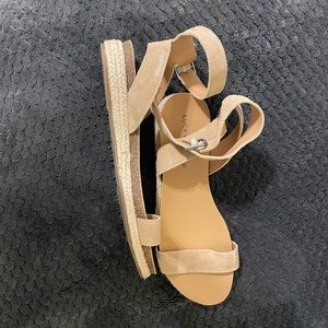 Lucky Brand Sandals